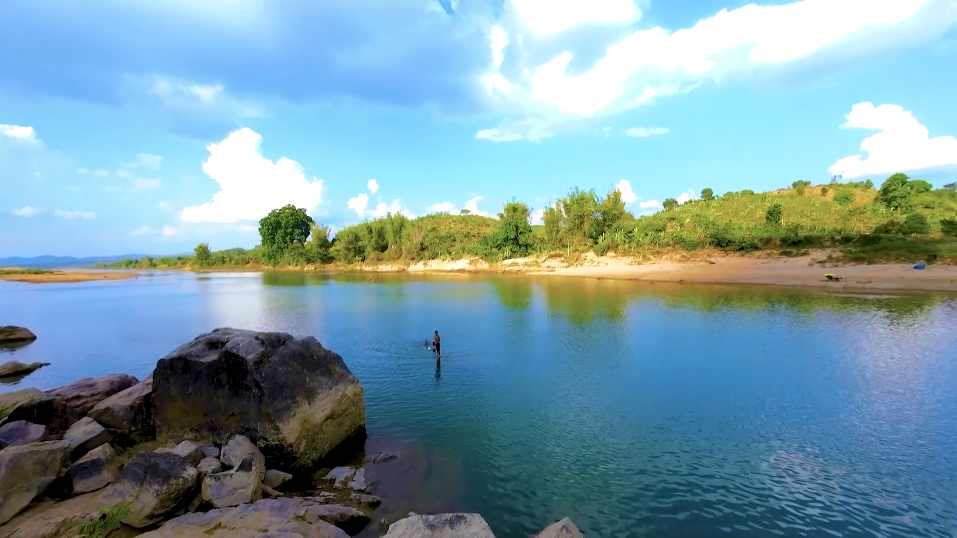 LÀNG TRONG THÀNH PHỐ
