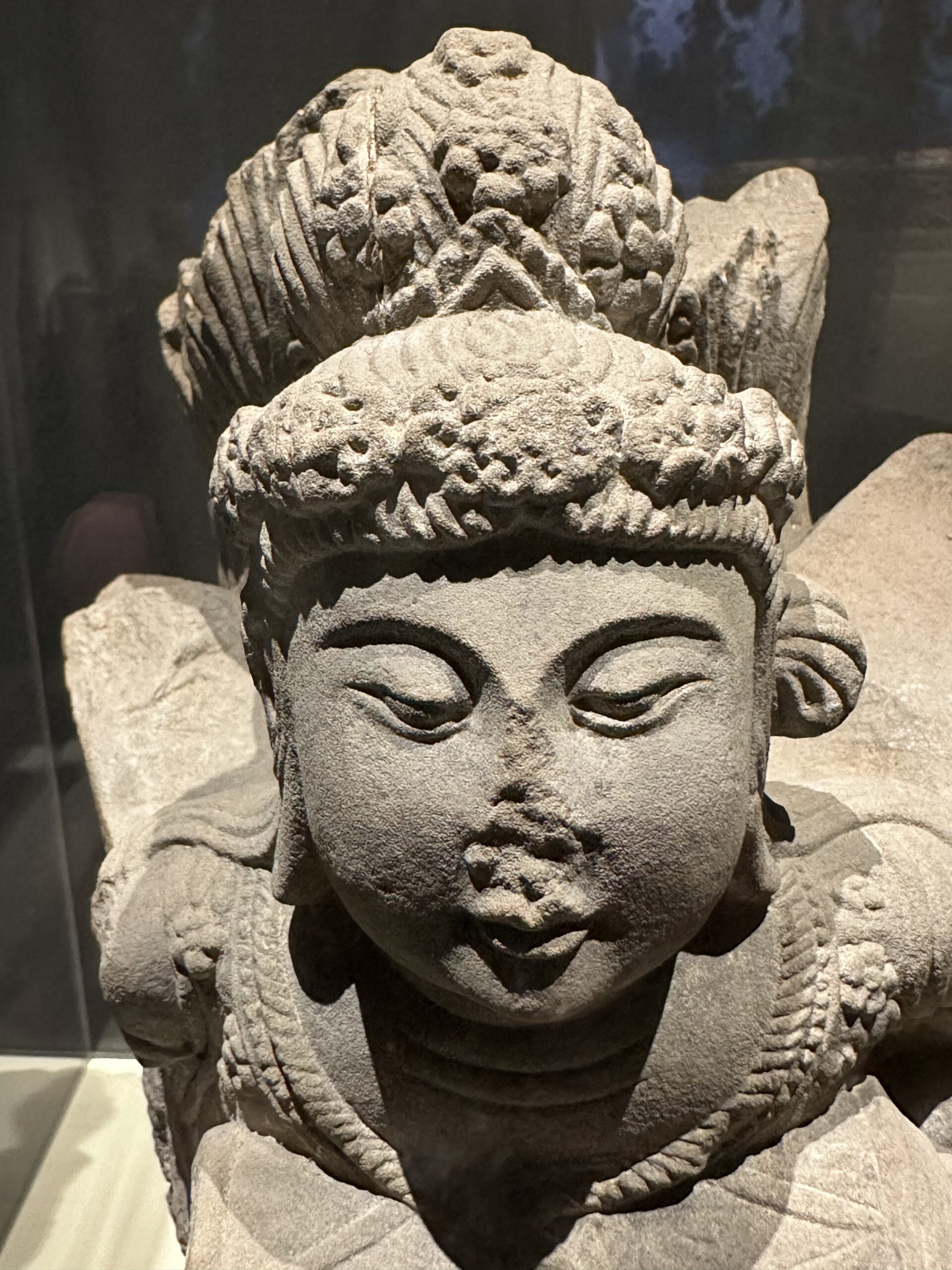 HOA VĂN – SỨ GIẢ LÂU ĐỜI CỦA BẢN SẮC VĂN HÓA VIỆT